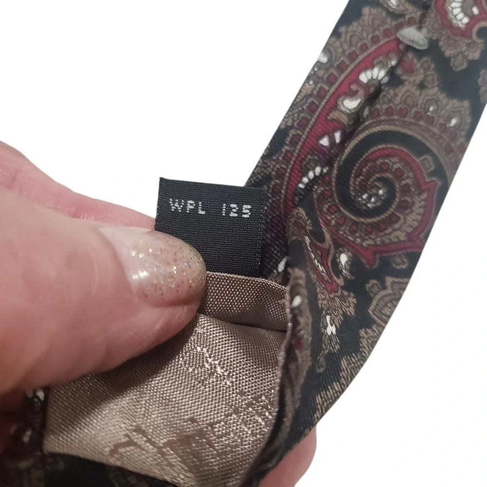 Christian Dior Mens Tie Necktie Designer Luxury Black Red Paisley Italian Silk‎